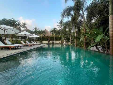 苏阿拉艾尔度假村主图