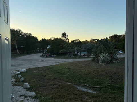 Old Wooden Bridge Marina主图