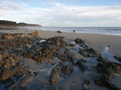 Plage de Tahiti-Nevez必去景点