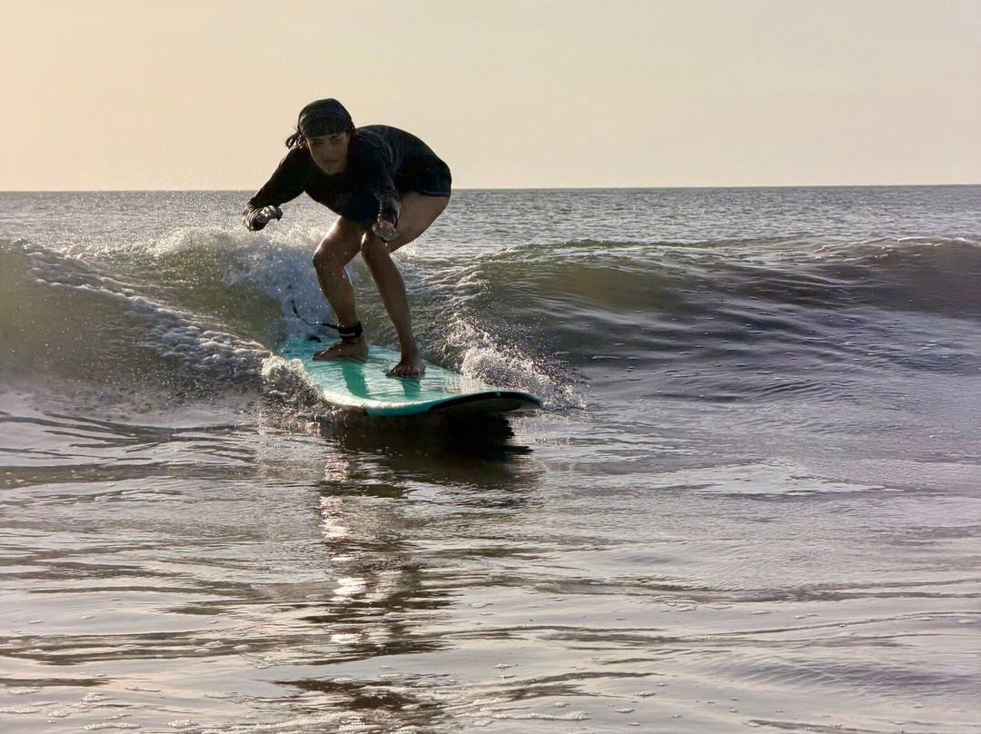 Avellanas Surf School-Playa Avellanas必去景点