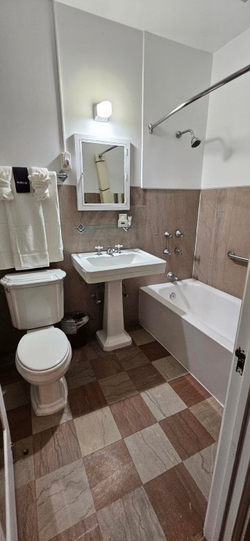 The Lodge at Wakulla Springs-浴室