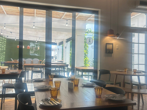 Afrikanis Rum Tasting Room-格拉夫-里内特必去景点