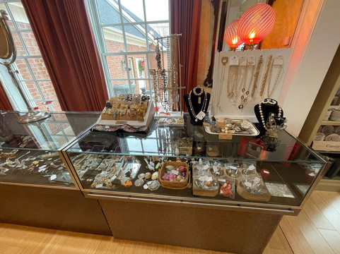 Owensboro Antiques & More-欧文斯伯勒必去景点