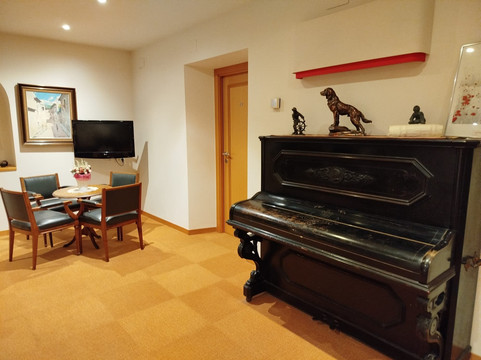 帕劳艾特德斯盖拉旅馆主图