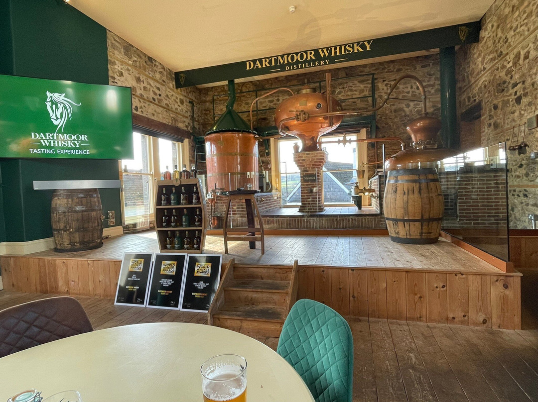 Dartmoor Whisky Distillery-Bovey Tracey必去景点
