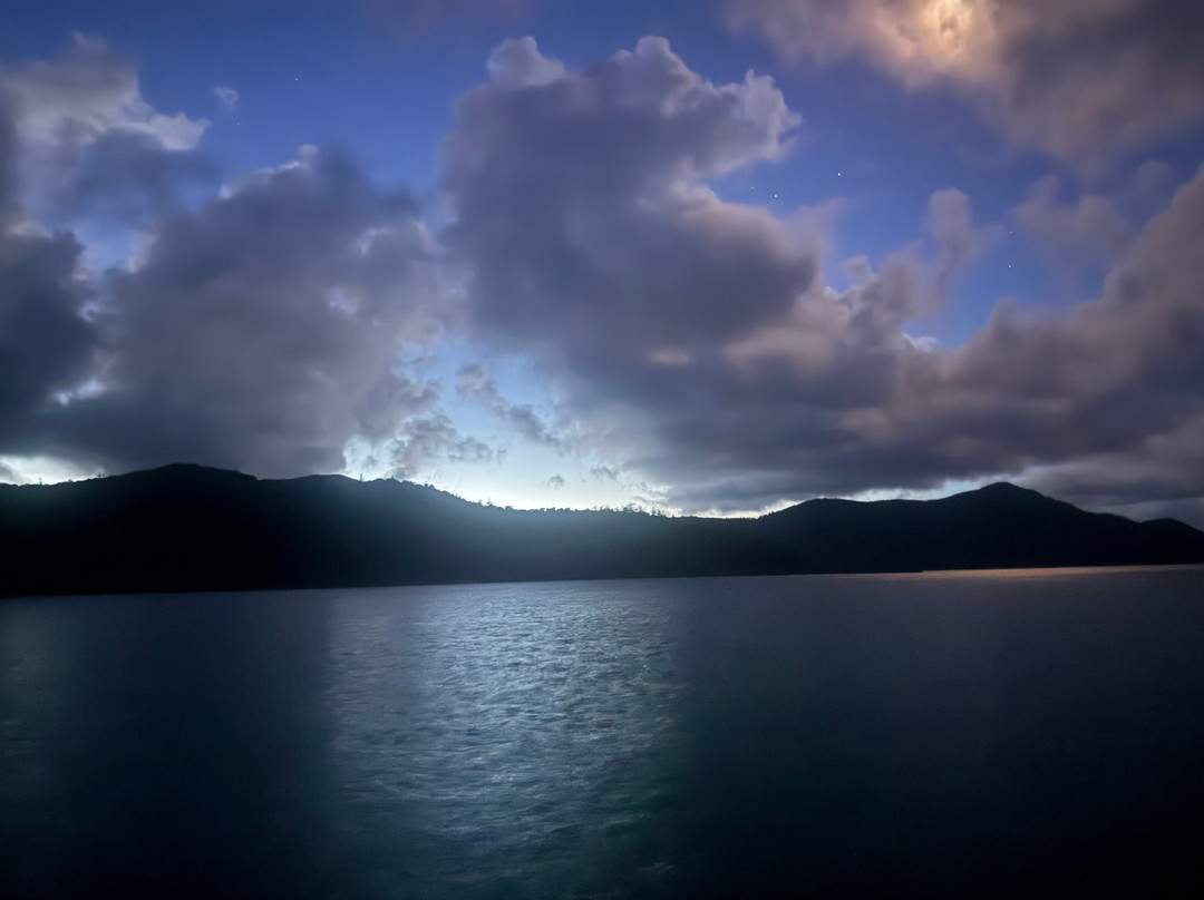 Whitsunday Rent A Yacht-艾尔利滩必去景点