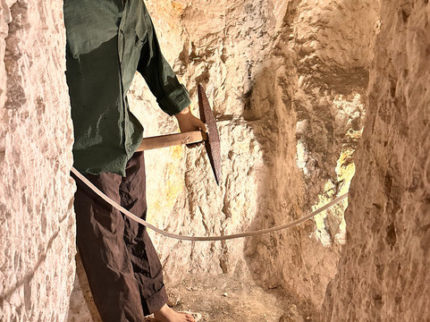 马里哈防空洞-梅雷赫必去景点