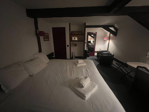 莱斯托鲁帕酒店主图