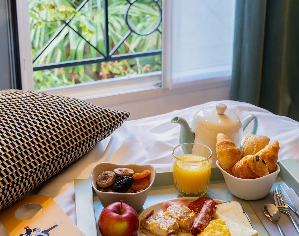 巴黎布洛涅比扬古阿加莎酒店主图