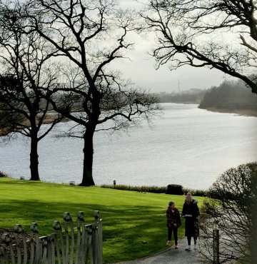 基里赫文湖滨小屋酒店-官方