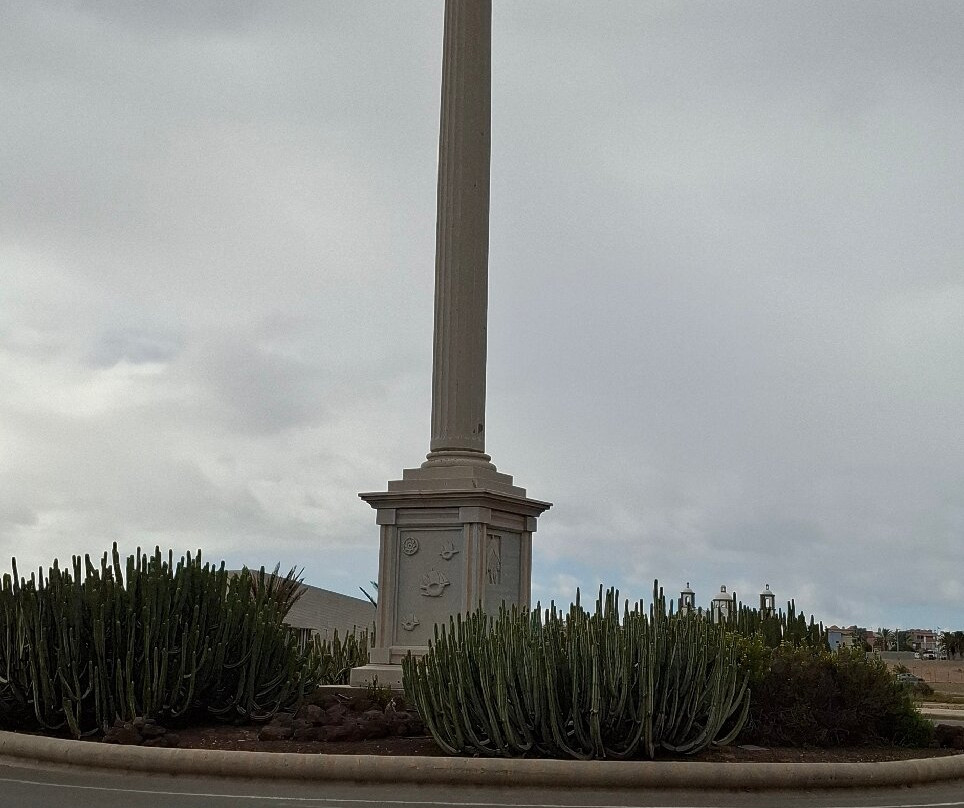 Monumento de Cristobal Colon-马斯帕洛马斯必去景点