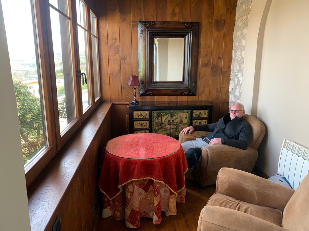 波萨达圣安娜酒店主图