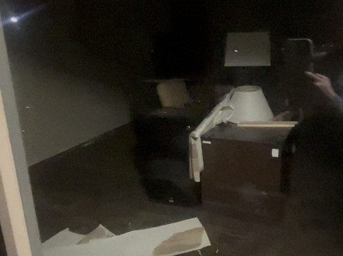 格兰德城区华美达酒店主图