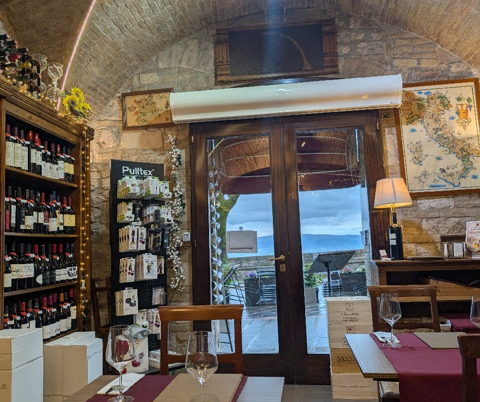 Enoteca Lombardi-阿西西必去景点