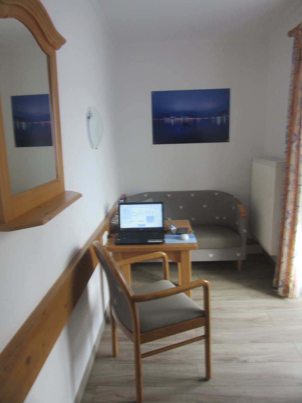 贝尔维尤酒店-客卧