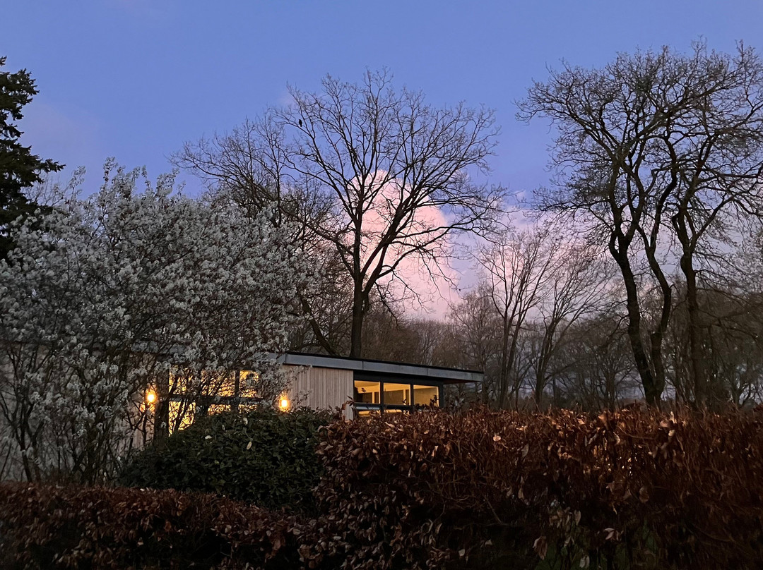 托帕肯施乐伯格庄园酒店主图