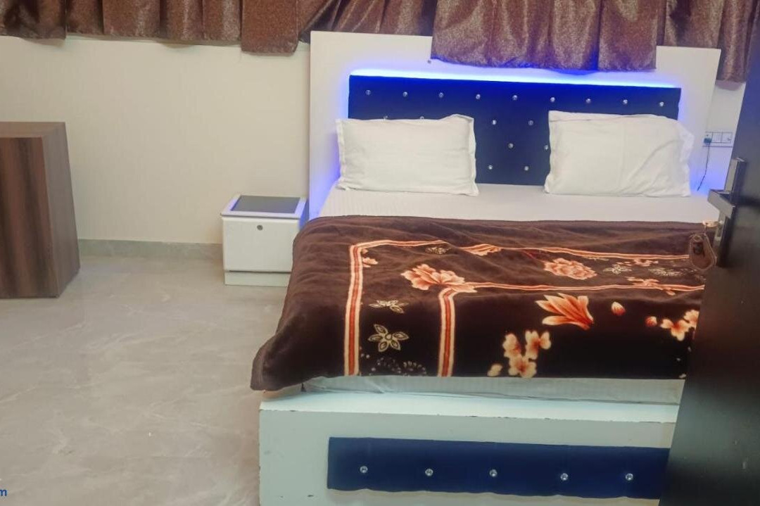 Hotel New Mandpam