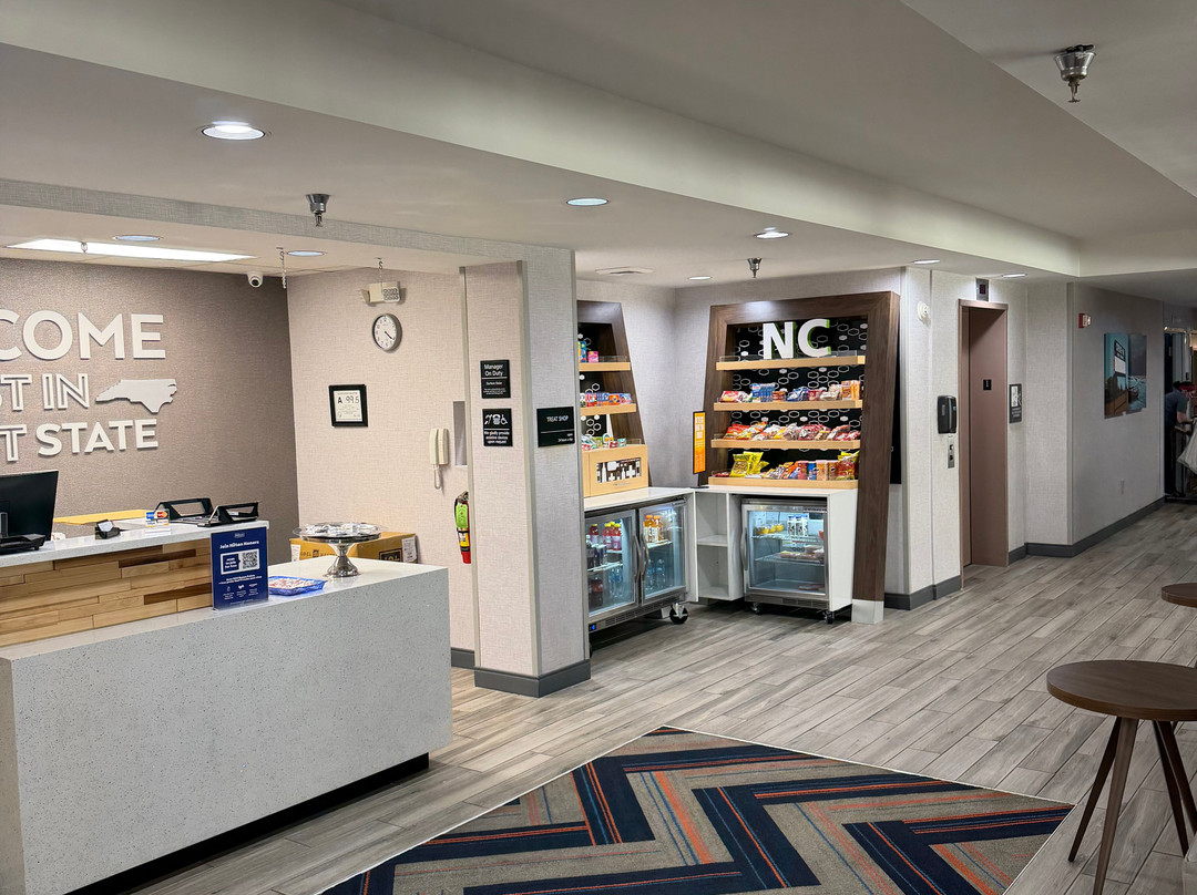 希尔顿欢朋酒店-伊登主图