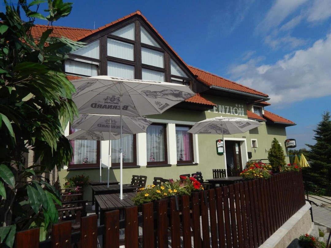 尤卡斯尼切膳食公寓酒店