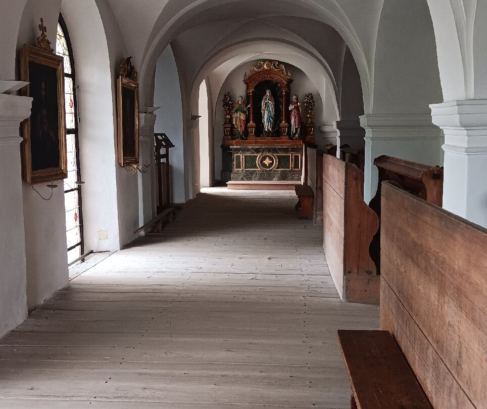 Kath. Kirche-Gross St. Florian必去景点