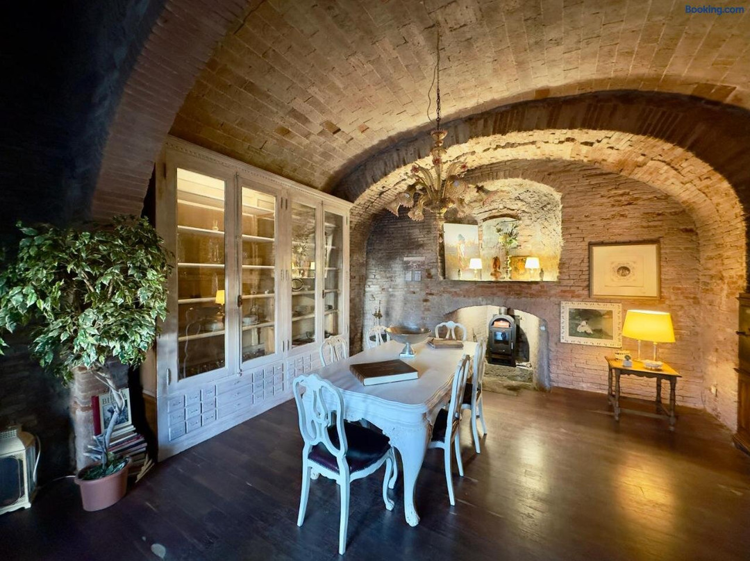 Borgo di Beppe & Gloria