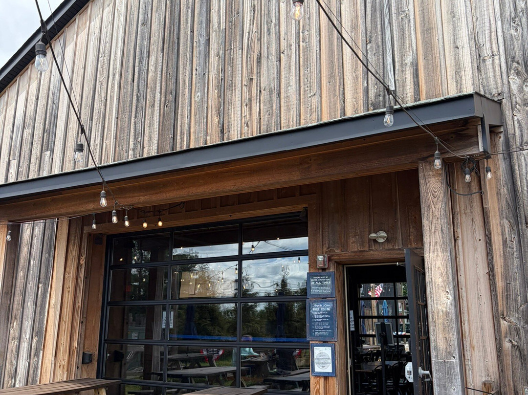 Flounder Brewing Co.-希尔斯伯勒必去景点