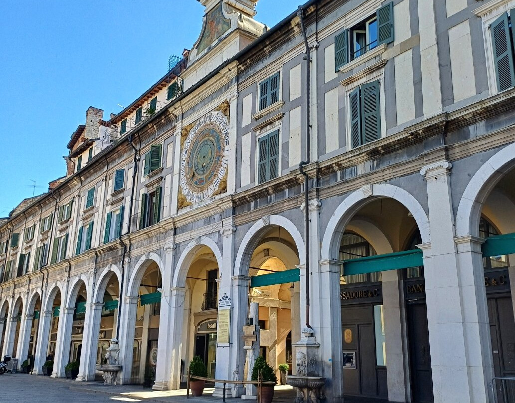 Piazza della Loggia-布雷西亚必去景点