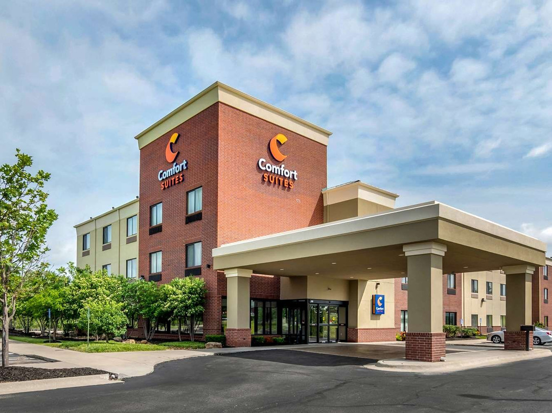 堪萨斯酒店住宿-Comfort Suites Speedway - Kansas City