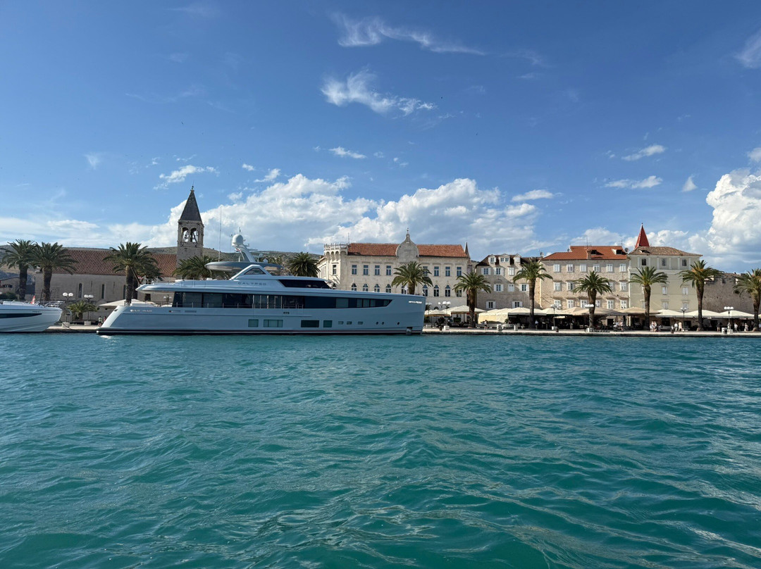 Rent A Boat Dalmacija-Kastel Luksic必去景点