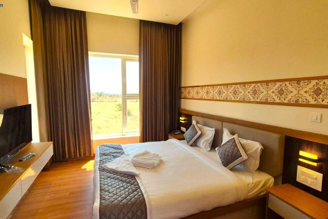 Antilia Inn