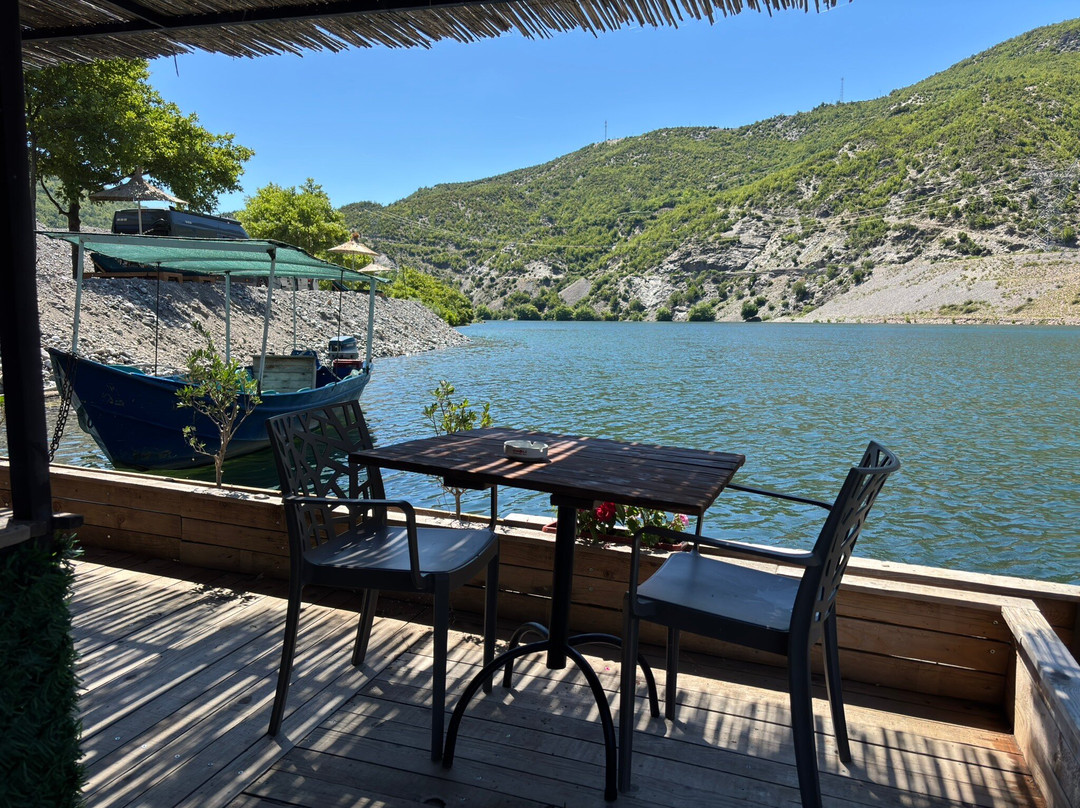 Komani Lake By Wild Tour Albania-Koman必去景点
