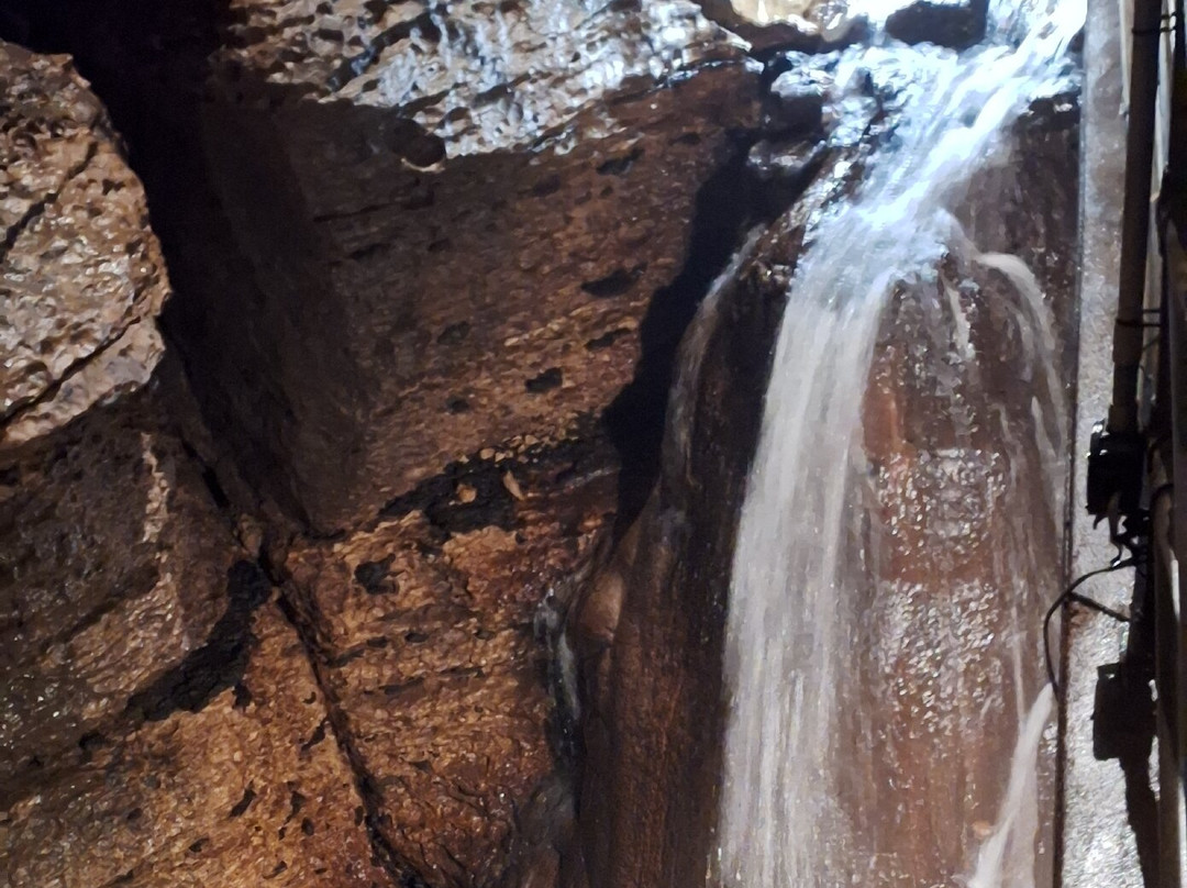 Niagara Cave-Harmony必去景点