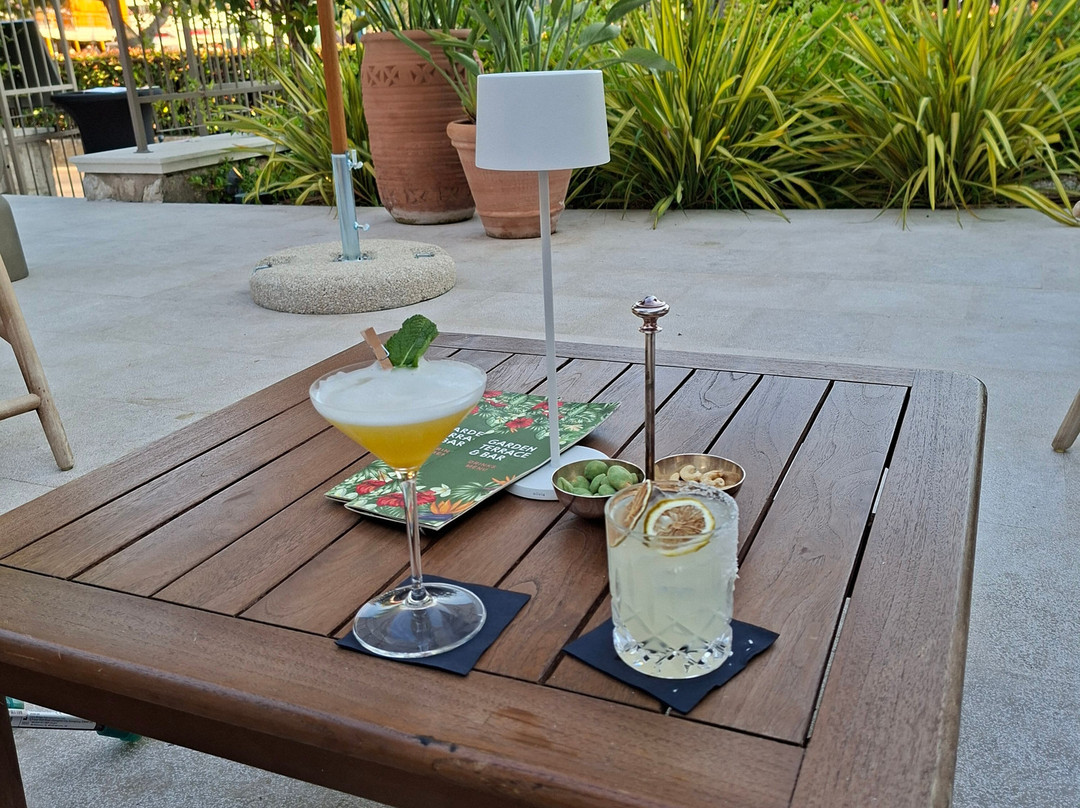 苏佩塔尔酒店主图