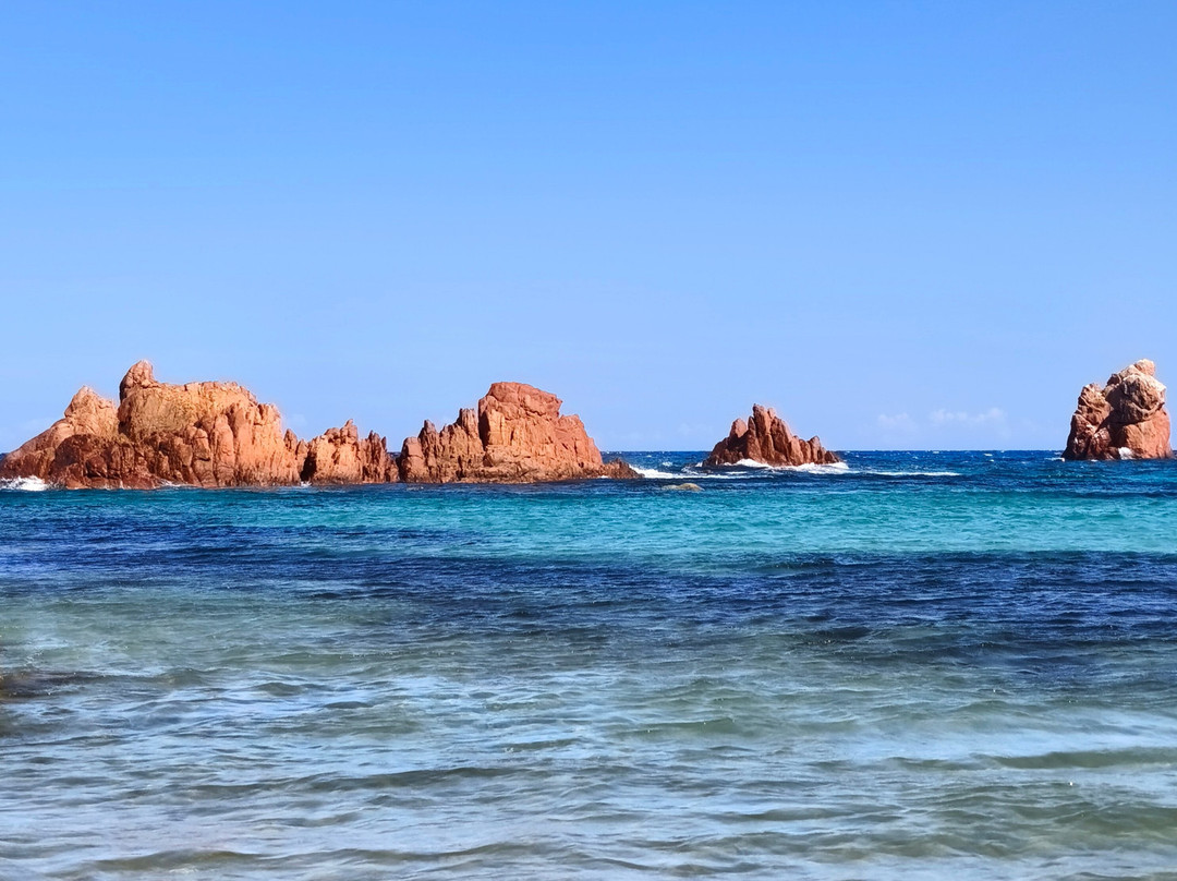 Spiaggia di Cea-Tortoli必去景点