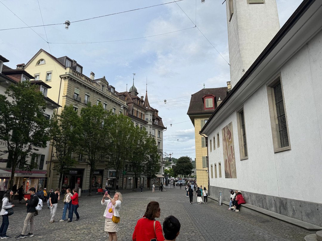 Schwanenplatz-卢塞恩必去景点