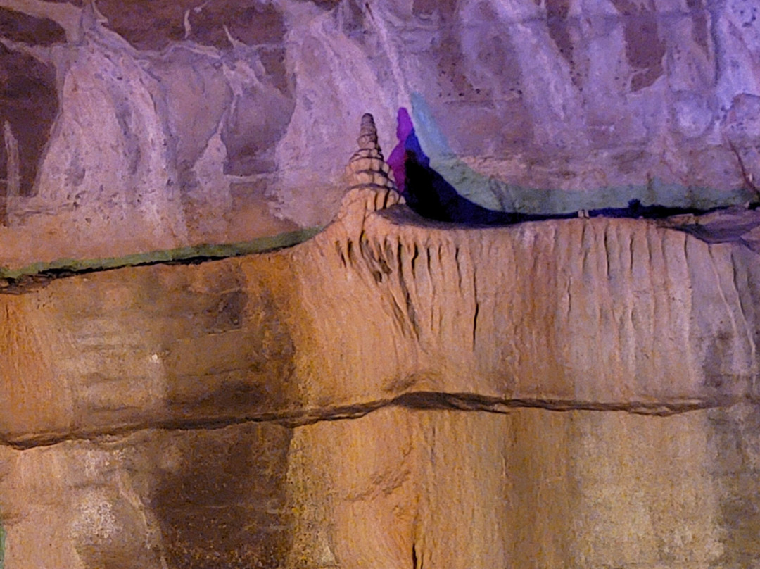 Grottes de Baume-les-Messieurs-Baume-les-Messieurs必去景点