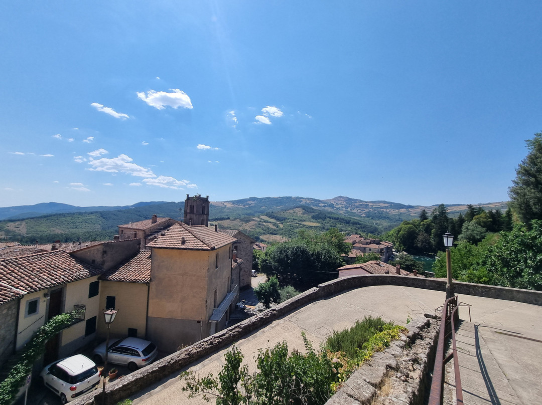Chiesa della Madonna delle Nevi-Santa Fiora必去景点