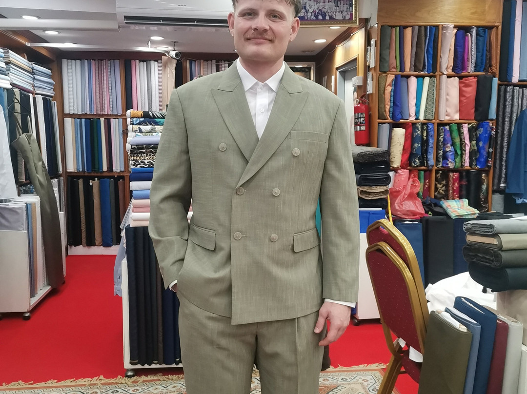 Mr. MOSS Ladies and Gents Custom Tailor-马叻必去景点
