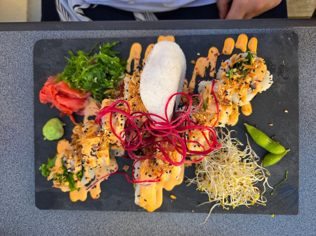Skara Sushi