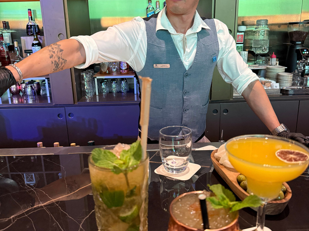 巴塞罗那塔Hyatt酒店主图
