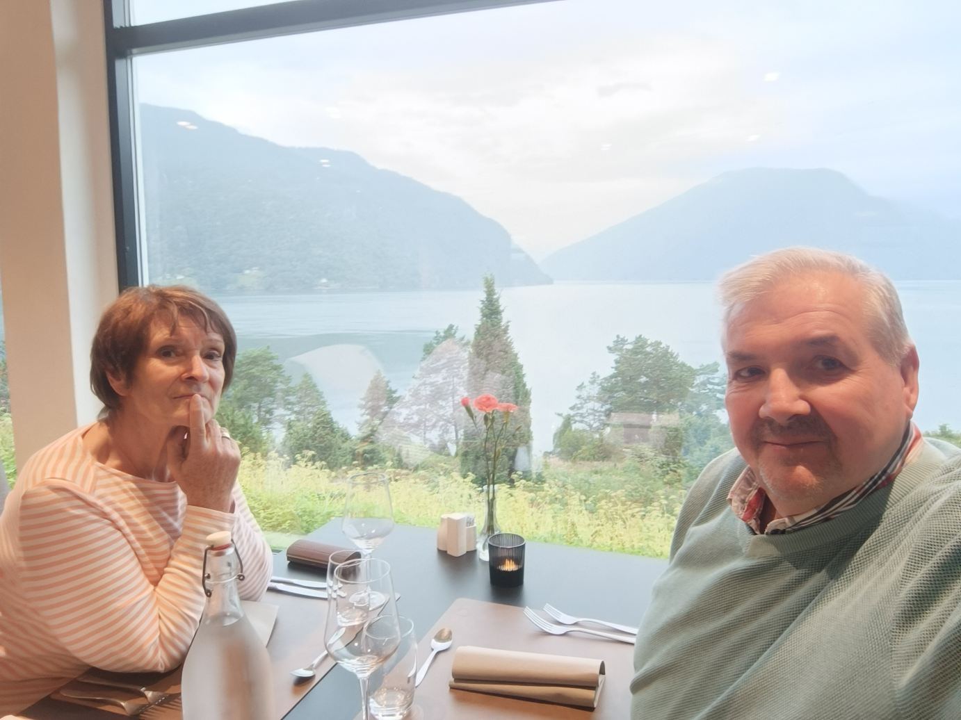 Dragsvik Fjordhotell-旅行者