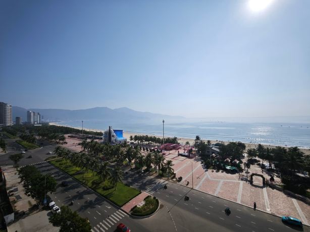 乐卡尔特岘港海滩酒店-旅行者