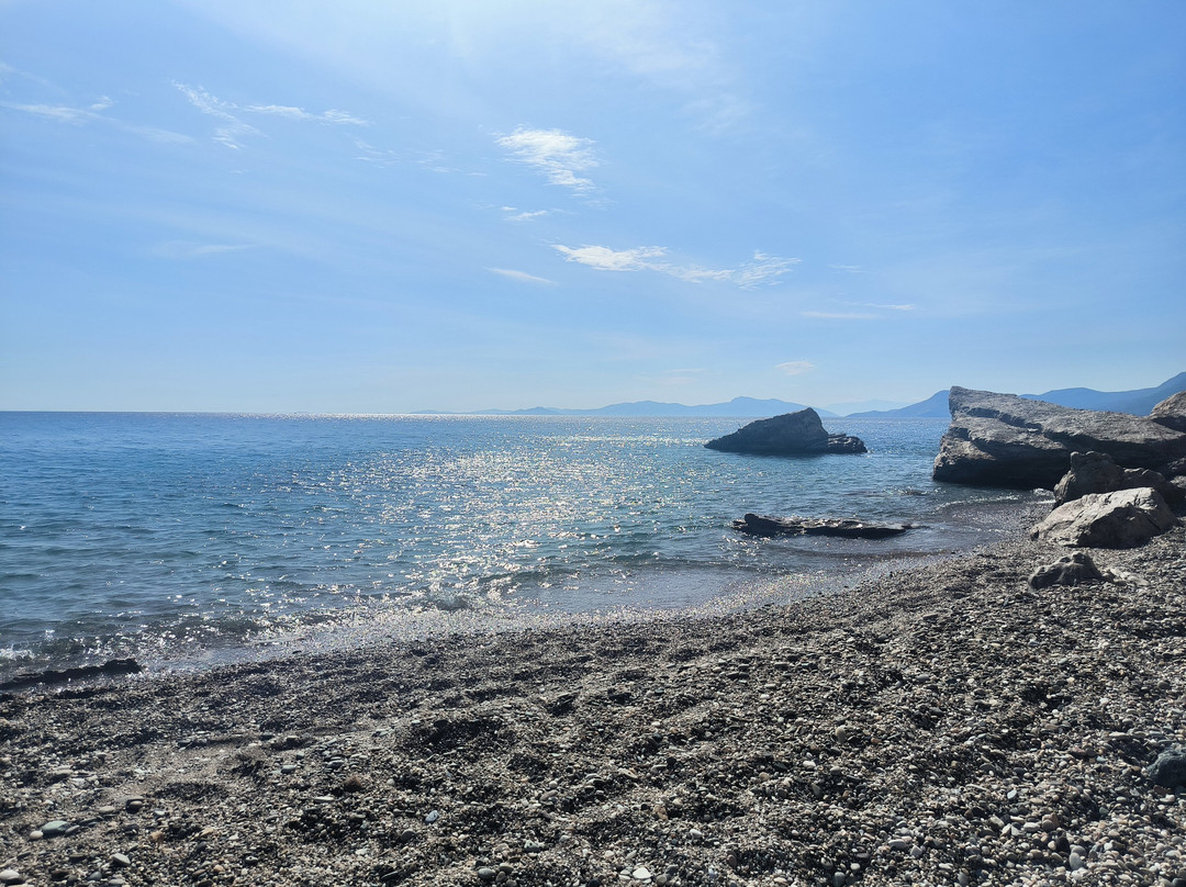 Kaladakia Beach-Marathokampos必去景点
