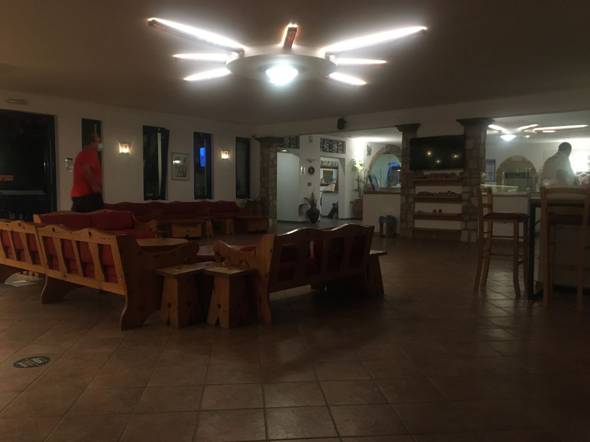 艾克特瑞妮酒店-旅行者