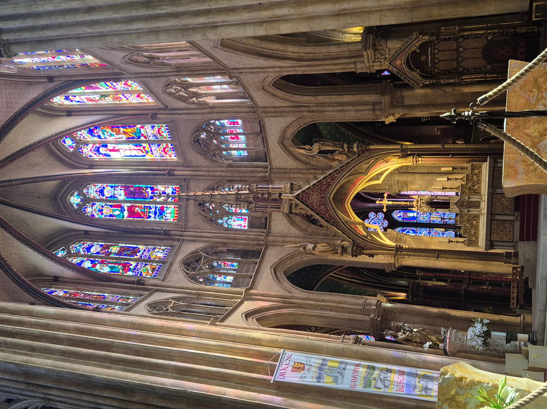 Cathédrale Sainte-Marie de Bayonne-Bayonne必去景点