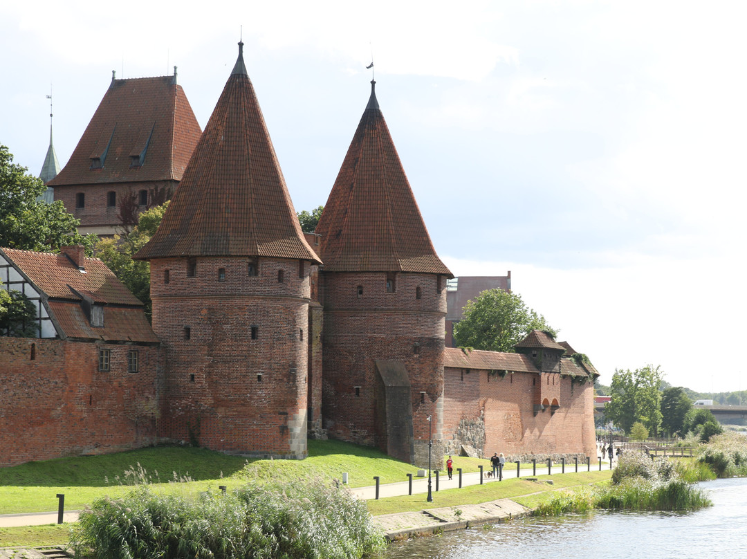 RealPoland Tours-华沙必去景点