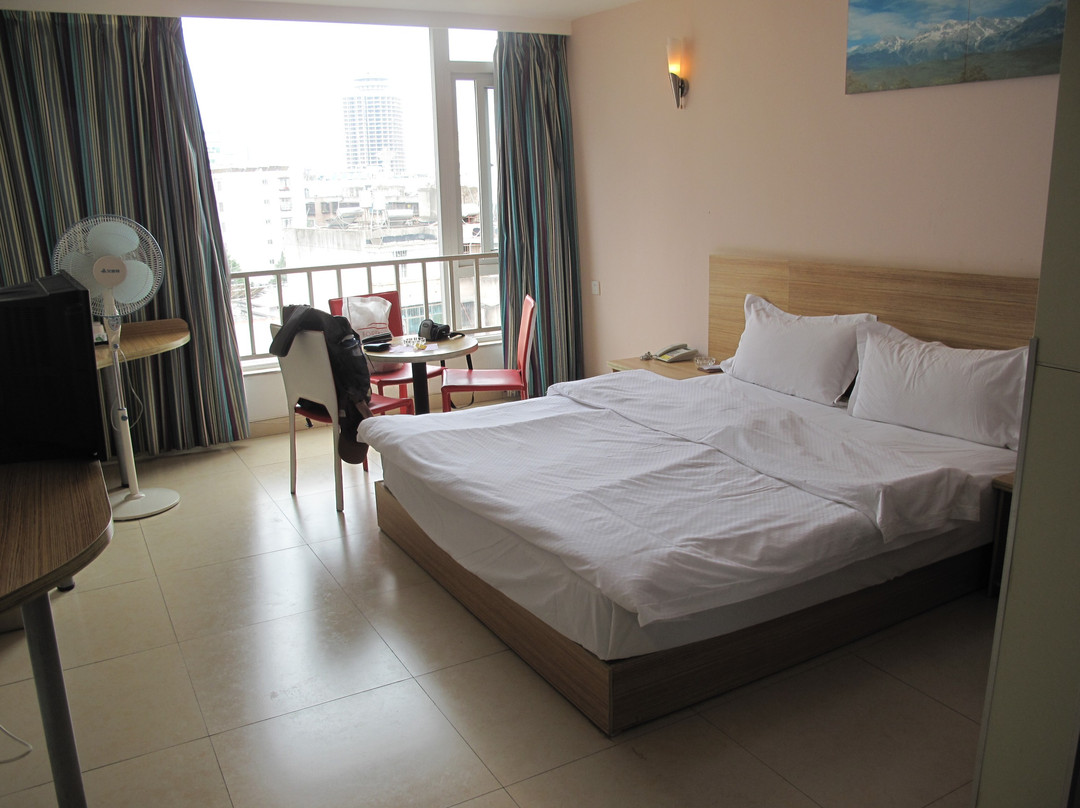 701快捷酒店昆明水晶俊园店主图