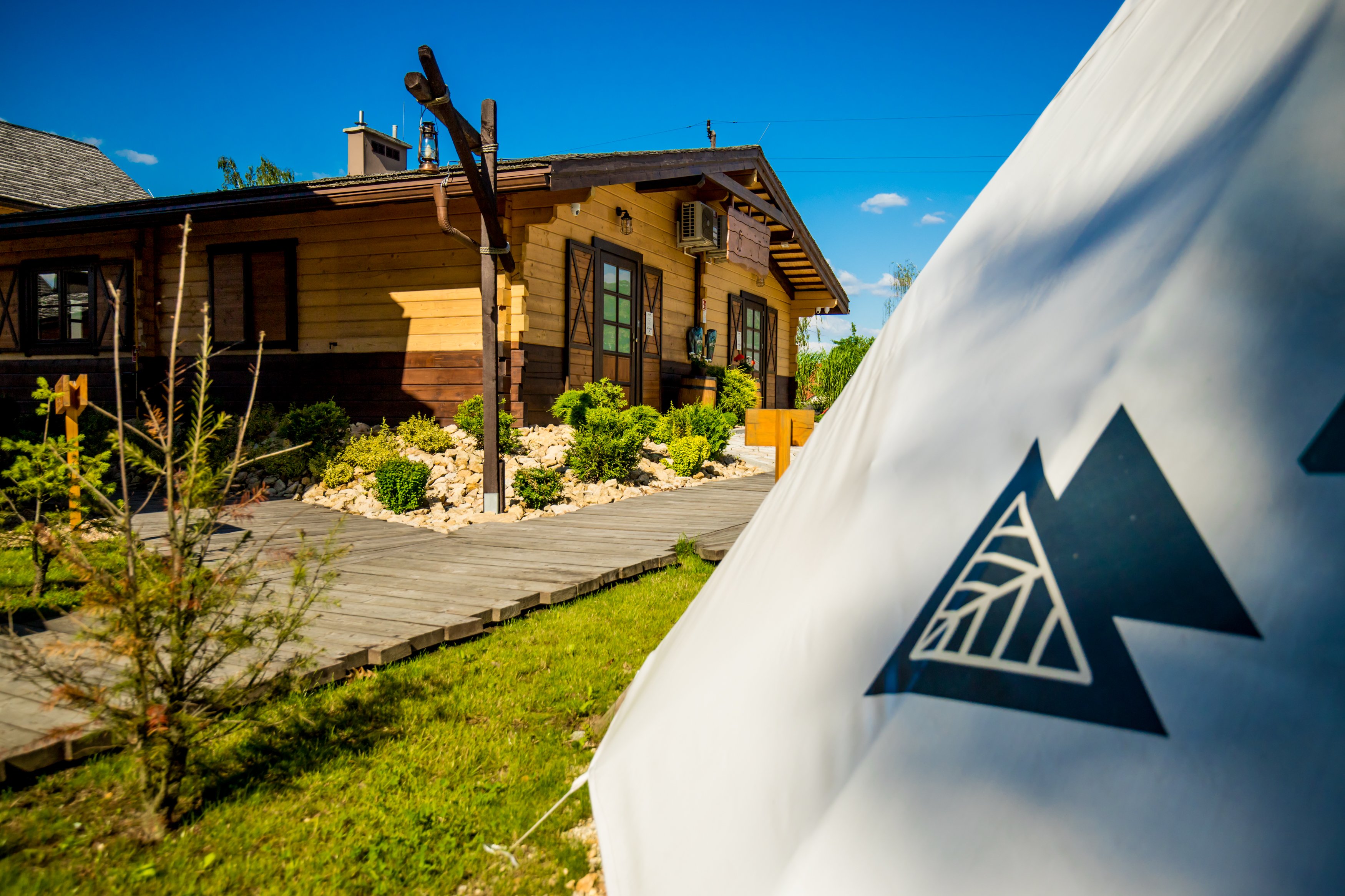 Western Camp Resort-官方