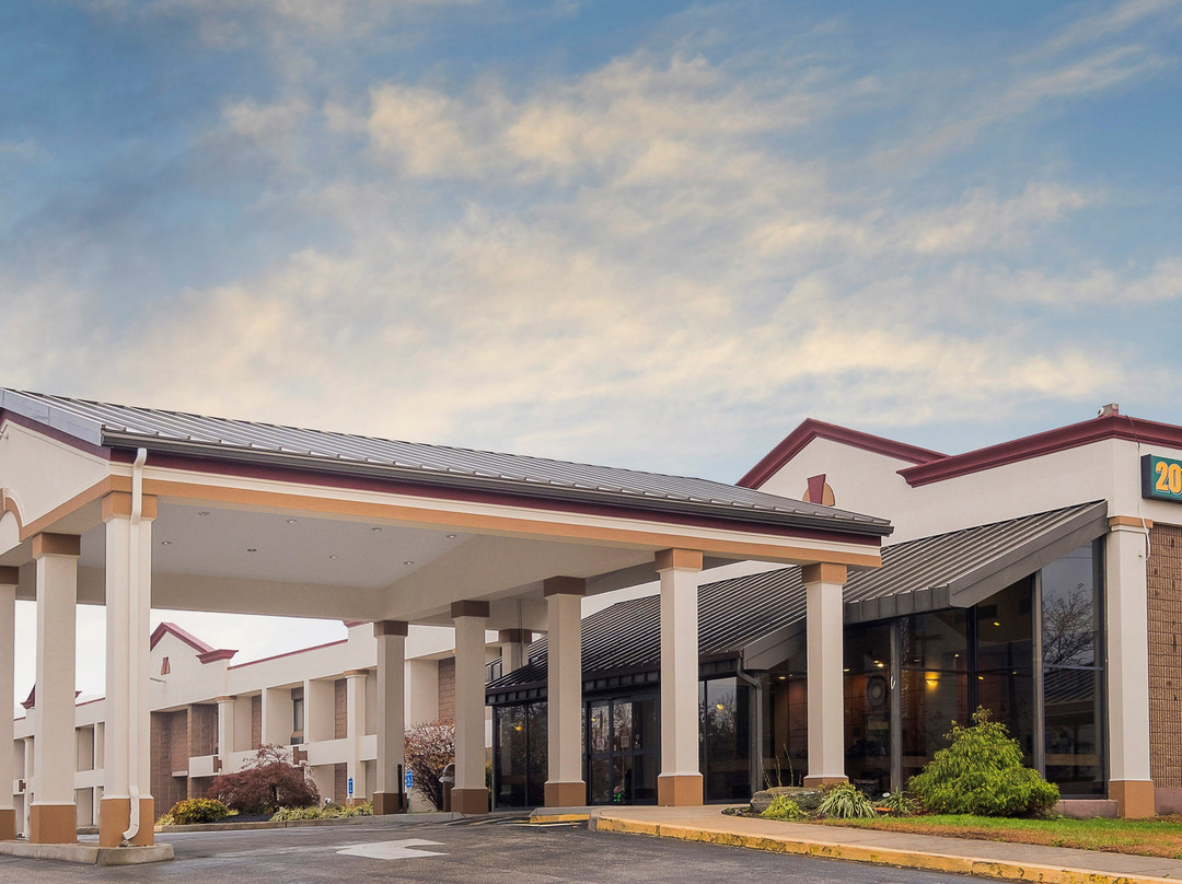 Red Roof Inn & Suites Mt Holly - McGuire AFB主图