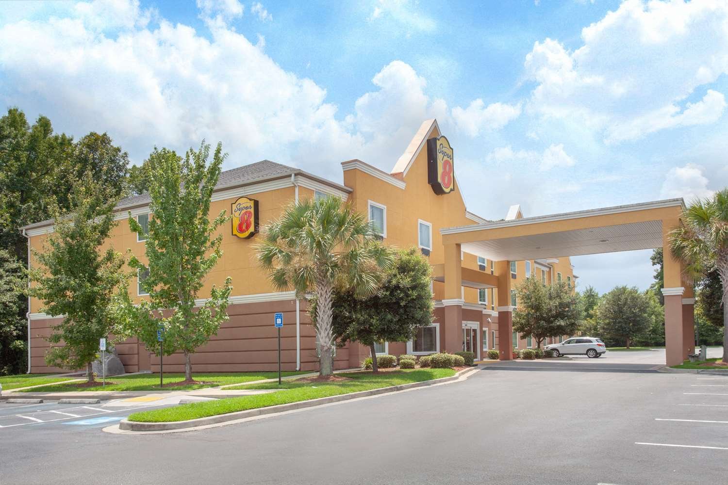 Spark By Hilton Savannah South I-95-官方